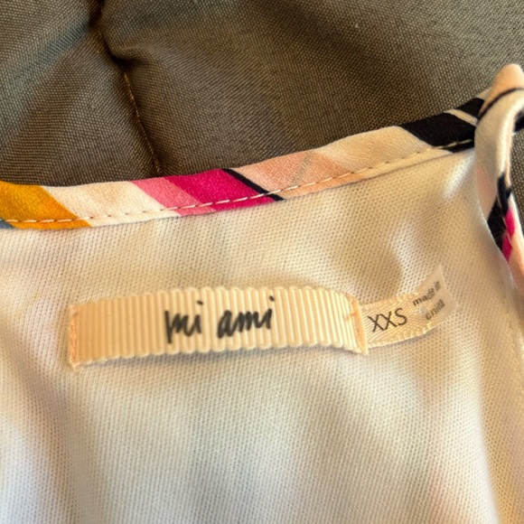 Colorful Dress - Picture 4 of 4